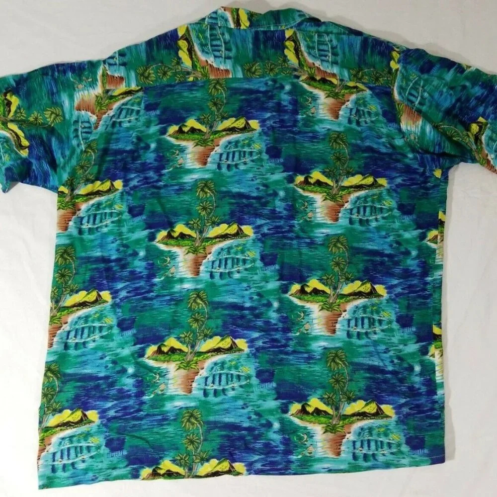 Pineapple Connection Blue Island Palm Trees Beach View 4